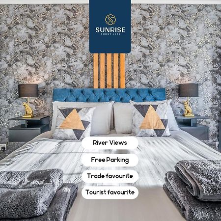 Presidential Apartment, Family Home, Luxury Bedrooms, 2 Rooms, 1 King Bed, 2 Single Beds, Free Wifi, Free Parking, Tourists, Business Travelers, Relocation, Beautiful River Views, - Long Stays, Invoice And Reduced Price Are Only Via Sunrise Short Let Dundee Exterior photo
