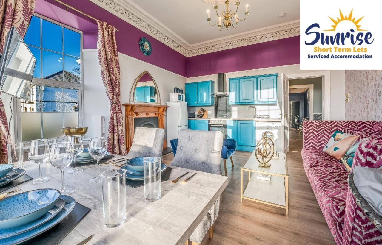 Presidential Apartment, Family Home, Luxury Bedrooms, 2 Rooms, 1 King Bed, 2 Single Beds, Free Wifi, Free Parking, Tourists, Business Travelers, Relocation, Beautiful River Views, - Long Stays, Invoice And Reduced Price Are Only Via Sunrise Short Let Dundee Exterior photo