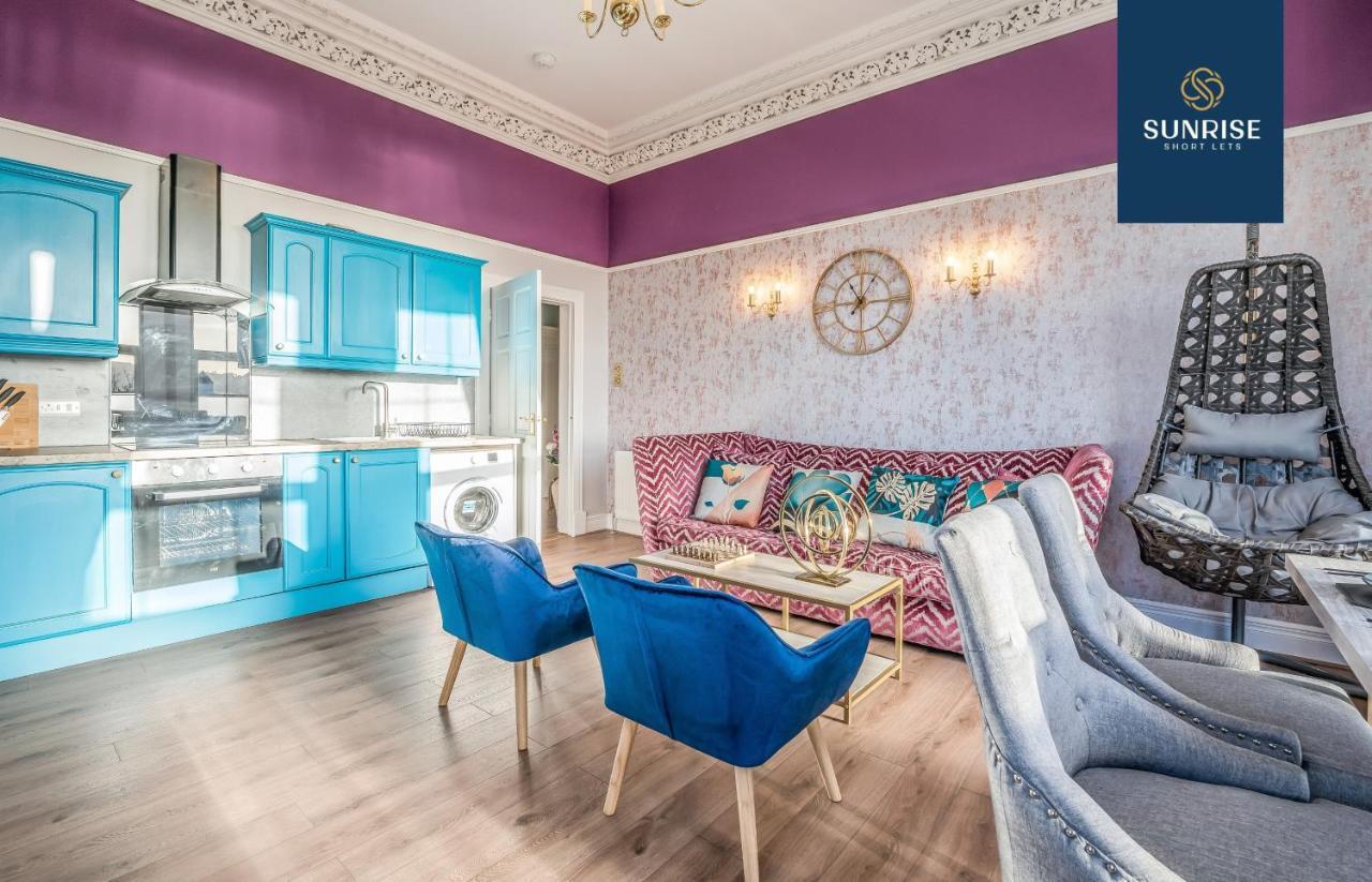 Presidential Apartment, Family Home, Luxury Bedrooms, 2 Rooms, 1 King Bed, 2 Single Beds, Free Wifi, Free Parking, Tourists, Business Travelers, Relocation, Beautiful River Views, - Long Stays, Invoice And Reduced Price Are Only Via Sunrise Short Let Dundee Exterior photo